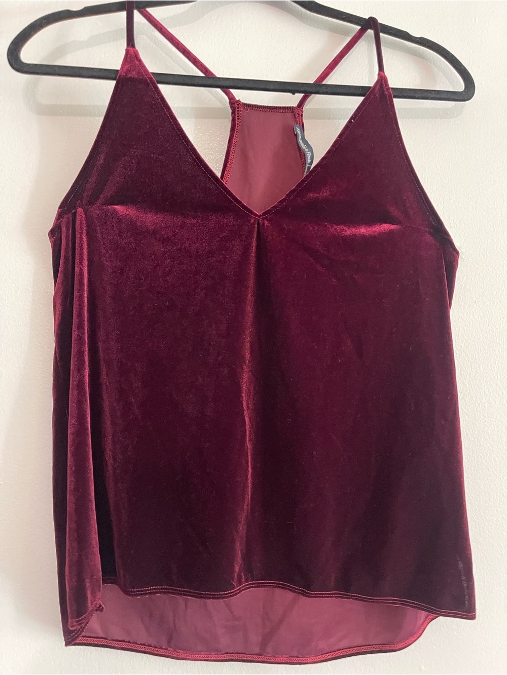 Abercrombie & Fitch Velvet V-Neck Cami in Burgundy